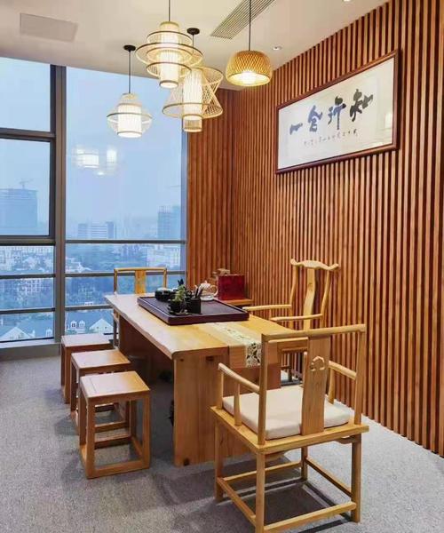 肖林与他的经济信息咨询公司 专业服务如何赋能企业发展
